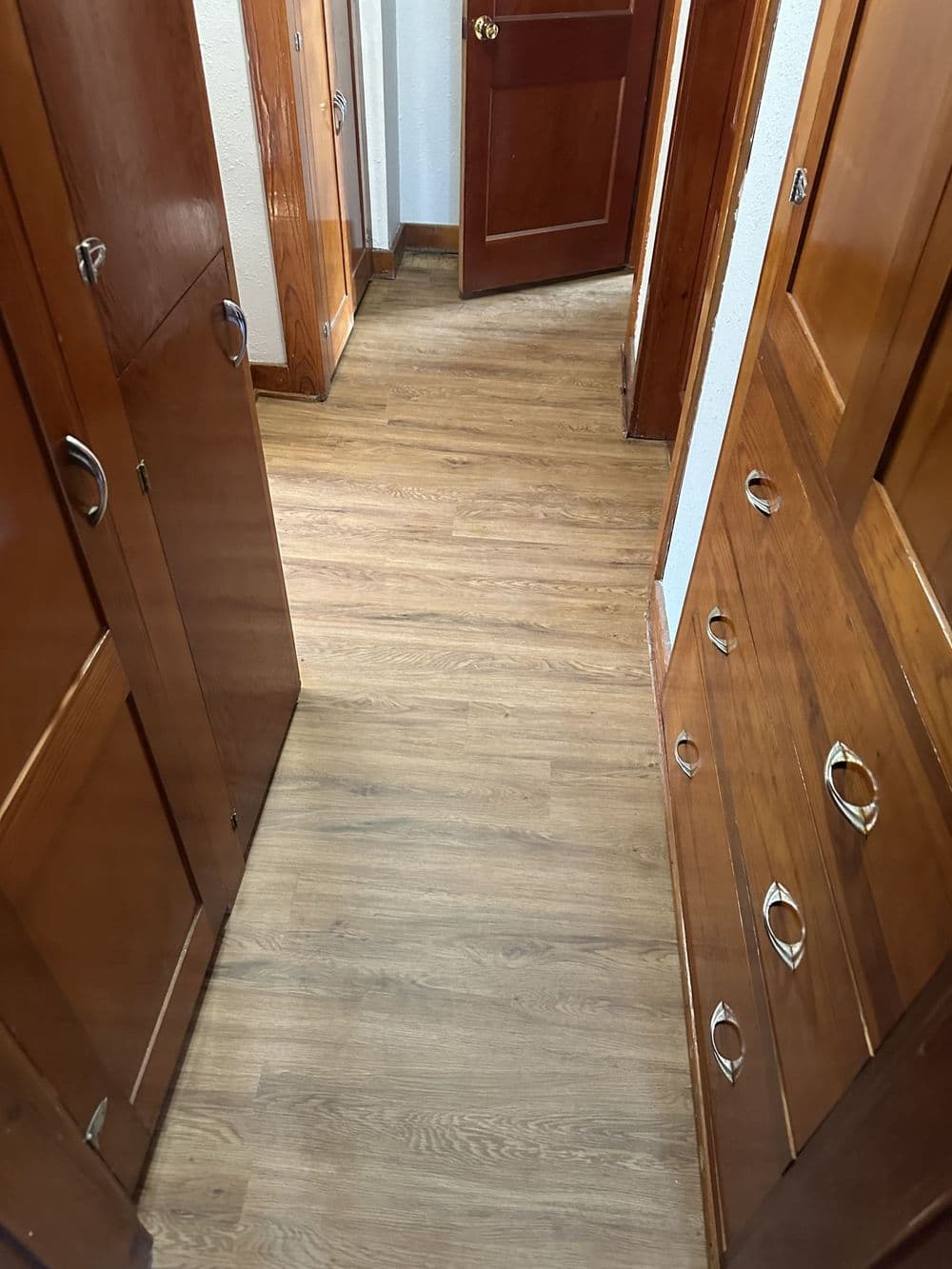 Gallery photos for Hardwood Floor Installation: Image #1